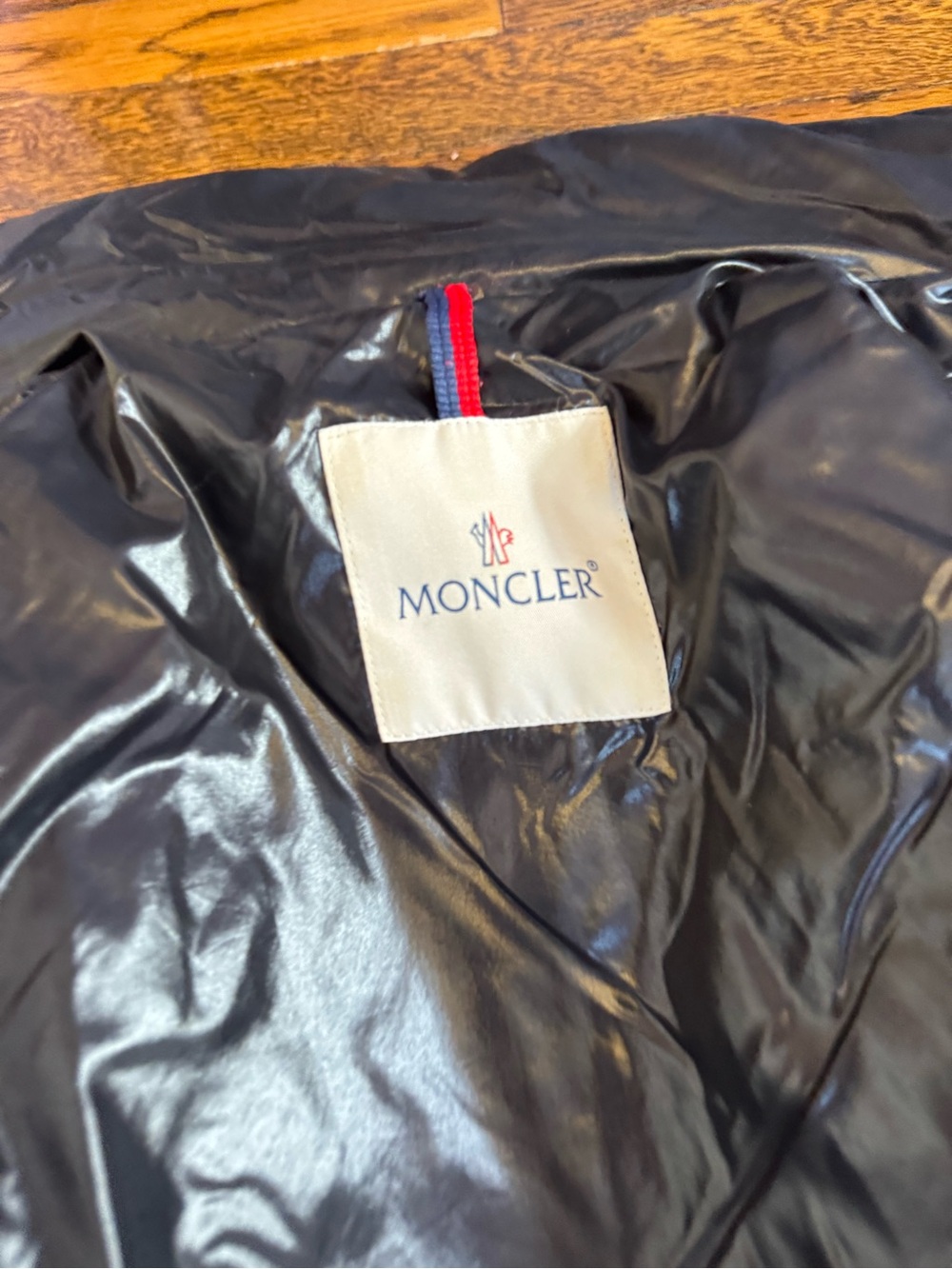 Moncler Black Quilted Diamond-Pattern Puffer Jacket with Gold Zips - Picture 14 of 16